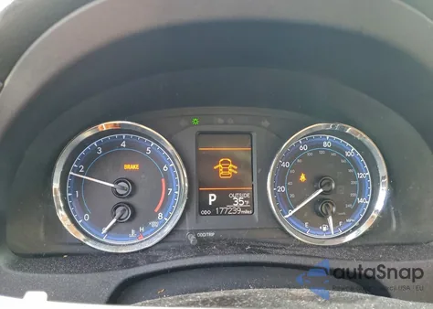 2019 Toyota Corolla L z USA, uszkodzony, nr VIN 2T1BURHE6KC228370